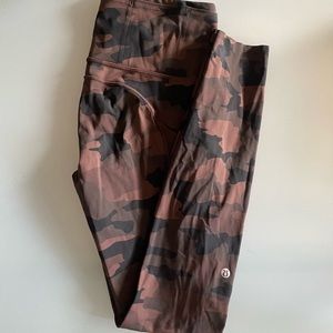Lululemon Fast and Free high-rise tight 28”